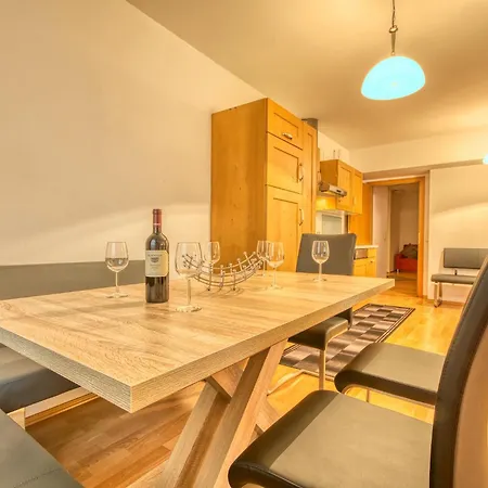 Zeller City Apt Aydin - By Alpen Apartment Zell am See